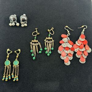 Vintage lot of costume jewelry earrings